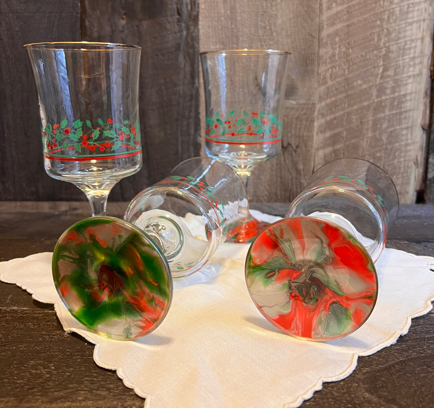 One-of-a-Kind Upcycled Christmas Wine Glasses – Because Basic Isn’t Your Vibe!