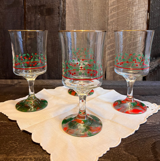 One-of-a-Kind Upcycled Christmas Wine Glasses – Because Basic Isn’t Your Vibe!
